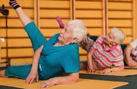 Регулярные занятия физической активностью для пожилых людей: важность и польза